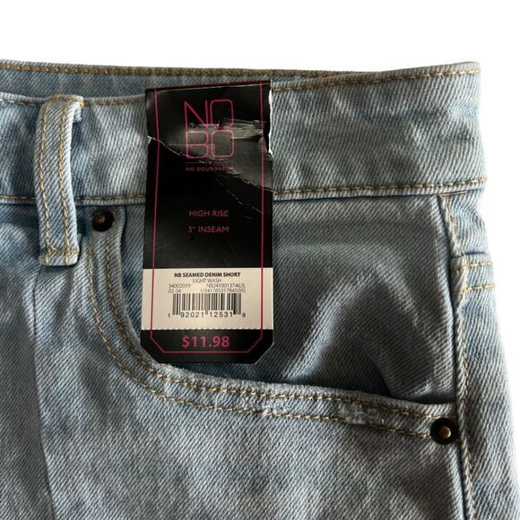 No Boundaries Women's High Rise Denim‎ Shorts Size 9 Light Wash Distressed - Picture 5 of 9